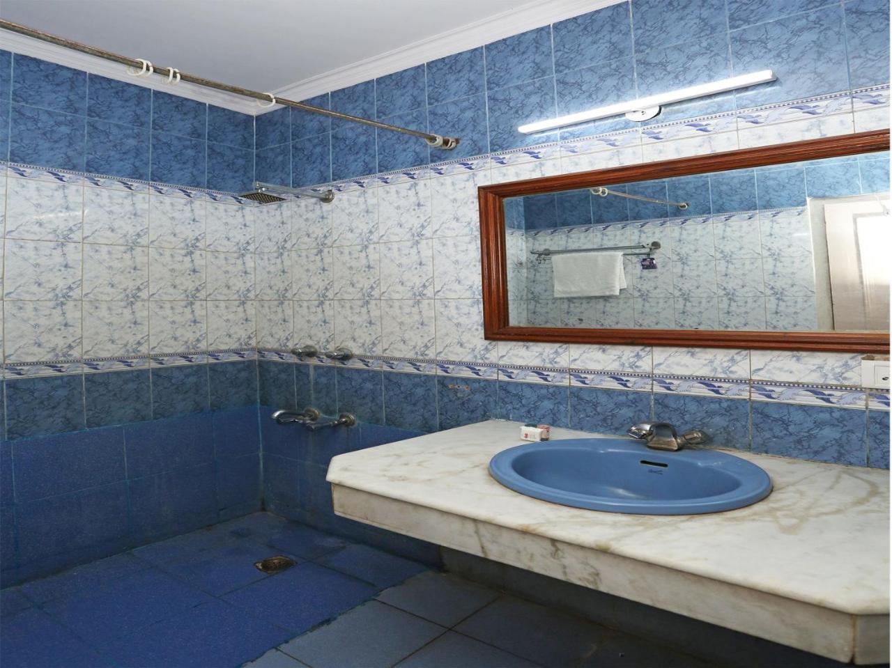 Oyo 472 Hotel Sareen Nové Dillí Exteriér fotografie