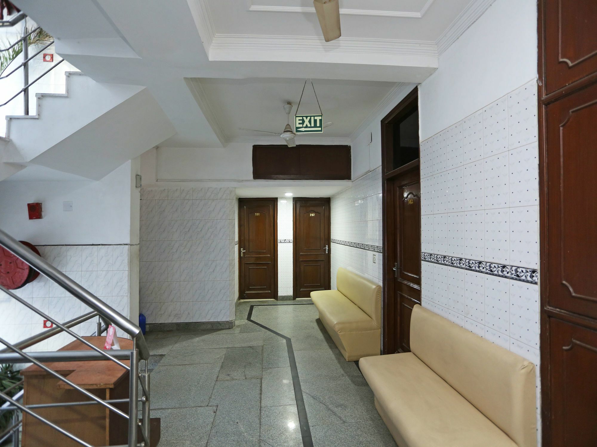 Oyo 472 Hotel Sareen Nové Dillí Exteriér fotografie