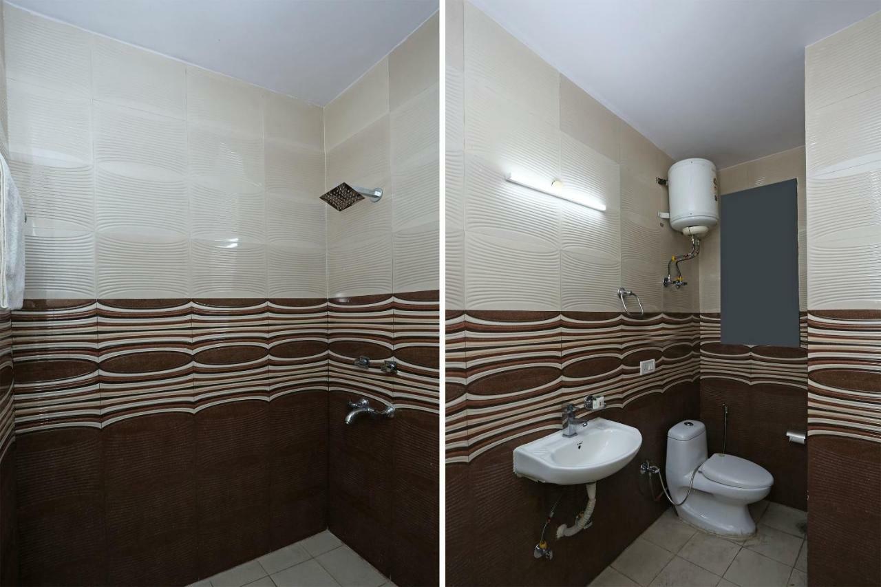 Oyo 472 Hotel Sareen Nové Dillí Exteriér fotografie